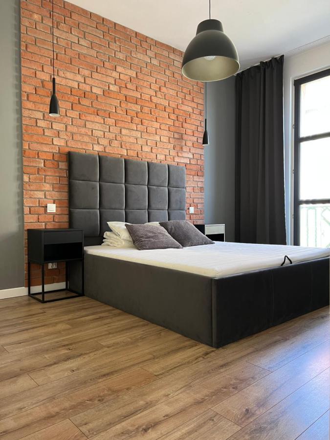 Apartment Swidnicka 49 *